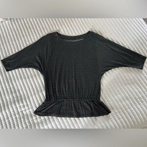 Ann Taylor Loft, black & white 3/4 sleeve stretch top, Women’s Small